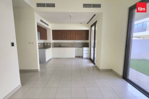 Shtëpi në qytet në Dubai, Emiratet e Bashkuara Arabe 3 dhoma gjumi, 142 m2. № 570889 - Foto 3