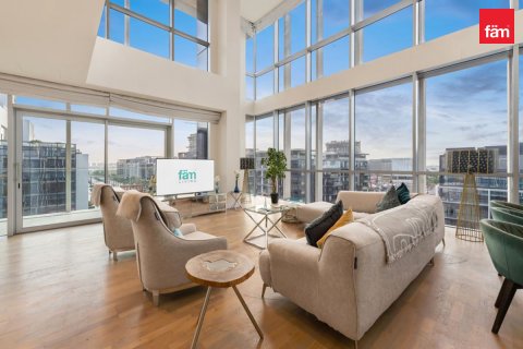 Duplex v City Walk, Dubai, SAE 4 spálne, 324.8 m2 č. 569633