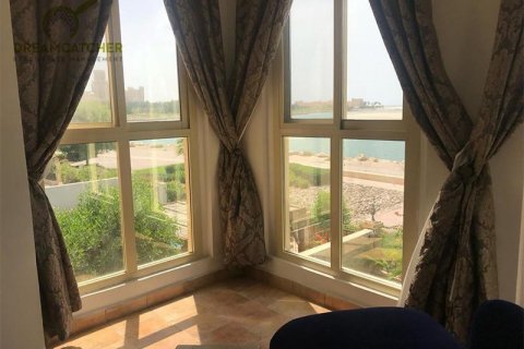 Al Hamra Village, Ras Al Khaimah, UAE의 임대용 빌라 침실 4개, 453제곱미터 번호 588802 - 사진 2
