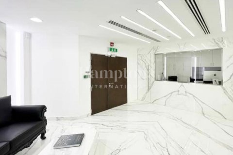 משרד להשכרה ב Jumeirah Lake Towers, Dubai, איחוד האמירויות  185.99180600 מ"ר, מספר 583806 - תמונה 2