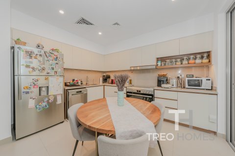 Townhouse in Arabian Ranches 2, Dubai, UAE 3 bedrooms, 183 sq.m. № 586686 - photo 5