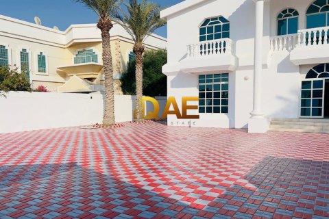 Vila di Mirdif, Dubai, UAE 6 bilik tidur, 929 meter persegi № 576001 - foto 19