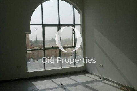 Vilë në Abu Dhabi, Emiratet e Bashkuara Arabe 7 dhoma gjumi, 683 m2. № 406050 - Foto 9