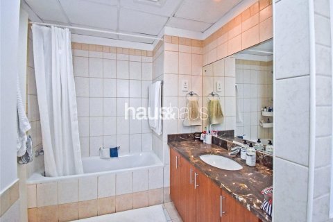 Villa in The Springs, Dubai, UAE 3 bedrooms, 282 sq.m. № 625915 - photo 10