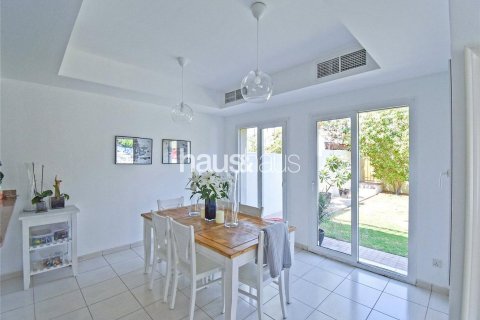 Villa in The Springs, Dubai, UAE 3 bedrooms, 282 sq.m. № 625915 - photo 6
