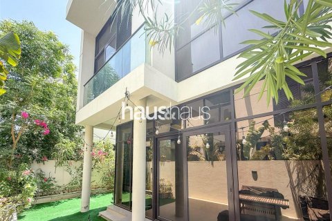 Townhouse in DAMAC Hills (Akoya by DAMAC), Dubai, UAE 3 bedrooms, 191 sq.m. № 625909 - photo 1