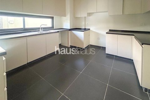 Townhouse in DAMAC Hills (Akoya by DAMAC), Dubai, UAE 3 bedrooms, 191 sq.m. № 625909 - photo 6