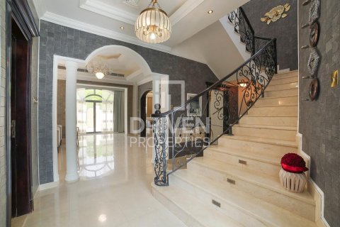 Villa in The Villa, Dubai, UAE 6 bedrooms, 465 sq.m. № 602556 - photo 26