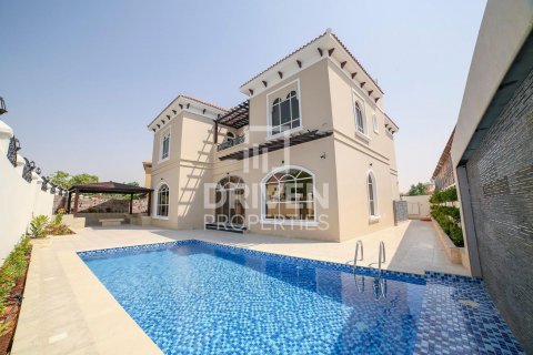 Villa in The Villa, Dubai, UAE 6 bedrooms, 465 sq.m. № 602556 - photo 7