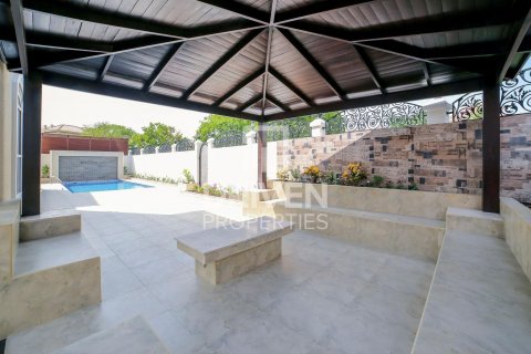 Villa in The Villa, Dubai, UAE 6 bedrooms, 465 sq.m. № 602556 - photo 16