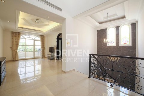 Villa in The Villa, Dubai, UAE 6 bedrooms, 465 sq.m. № 602556 - photo 27