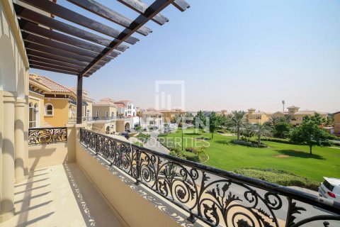 Villa in The Villa, Dubai, UAE 6 bedrooms, 465 sq.m. № 602556 - photo 28
