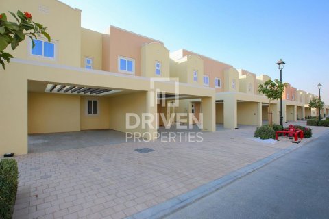 Rumah bandar di Dubai Land, Dubai, UAE 4 bilik tidur, 216 meter persegi № 602555 - foto 22