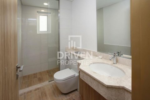 Rumah bandar di Dubai Land, Dubai, UAE 4 bilik tidur, 216 meter persegi № 602555 - foto 13