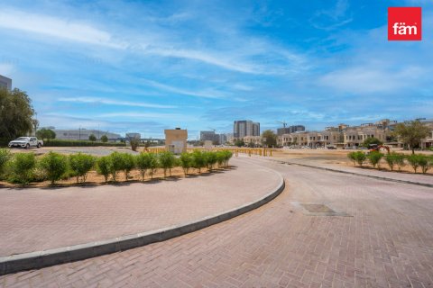 Müüa maa asukohaga Wadi Al Safa 2, Dubai, AÜE: 599.7 m² Nr 610547 - pilt 1