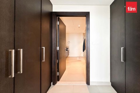 Apartament na sprzedaż w Dubai, ZEA 2 sypialnie, 147.4 mkw., nr 621589 - zdjęcie 16