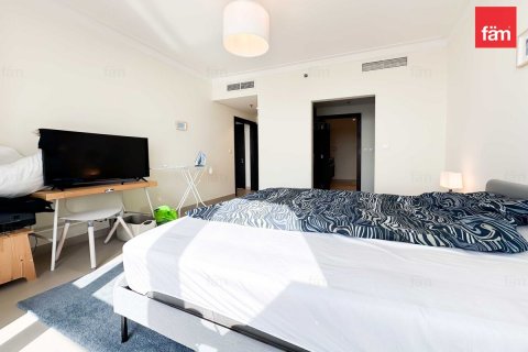 Apartament na sprzedaż w Dubai, ZEA 2 sypialnie, 147.4 mkw., nr 621589 - zdjęcie 13