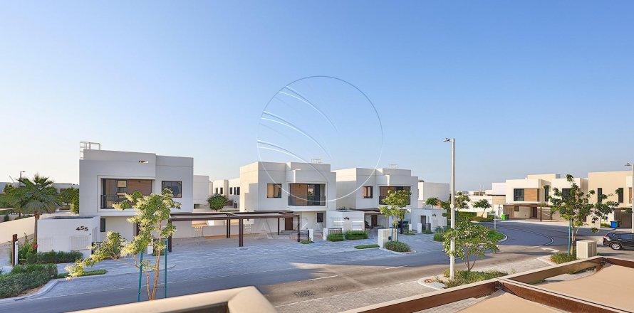 Townhouse on the Yas Island, Abu Dhabi, UAE 3 bedrooms, 169 sq.m. № 616111