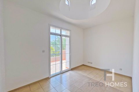 Townhouse in Arabian Ranches, Dubai, UAE 3 bedrooms, 244 sq.m. № 586408 - photo 12