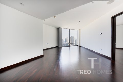 Apartment in Burj Khalifa, Dubai, UAE 2 bedrooms, 191 sq.m. № 586409 - photo 2