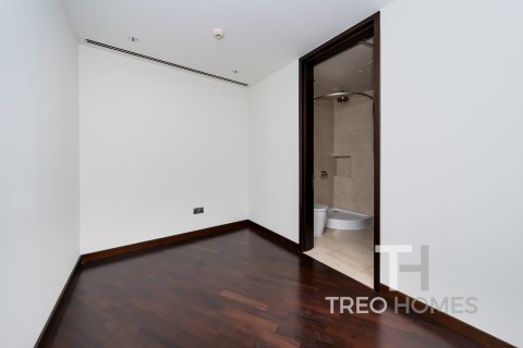 Apartment in Burj Khalifa, Dubai, UAE 2 bedrooms, 191 sq.m. № 586409 - photo 14