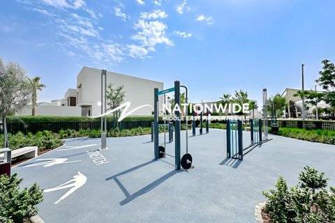 Townhouse in Abu Dhabi, UAE 2 bedrooms, 124 sq.m. № 584442 - photo 12