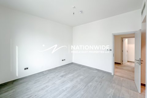 Townhouse in Abu Dhabi, UAE 2 bedrooms, 124 sq.m. № 584442 - photo 8