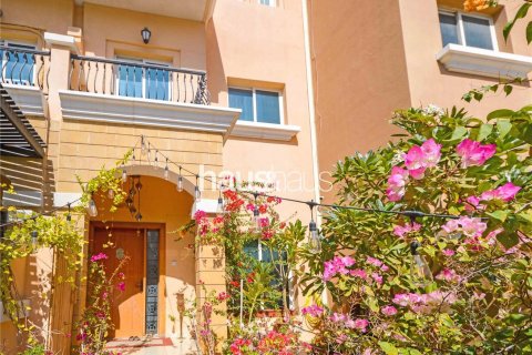 Shtëpi në qytet në Jumeirah Village Circle, Dubai, Emiratet e Bashkuara Arabe 3 dhoma gjumi, 311 m2. № 627013 - Foto 10