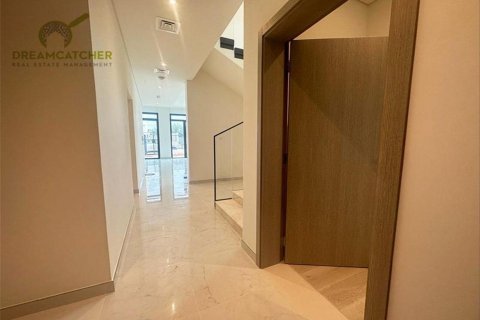 فيلا للبيع في Mina Al Arab، رأس الخيمة، الإمارات العربية المتحدة 4 غرفة نوم ، 354.8 متر مربع ، رقم 588619 - صورة 8