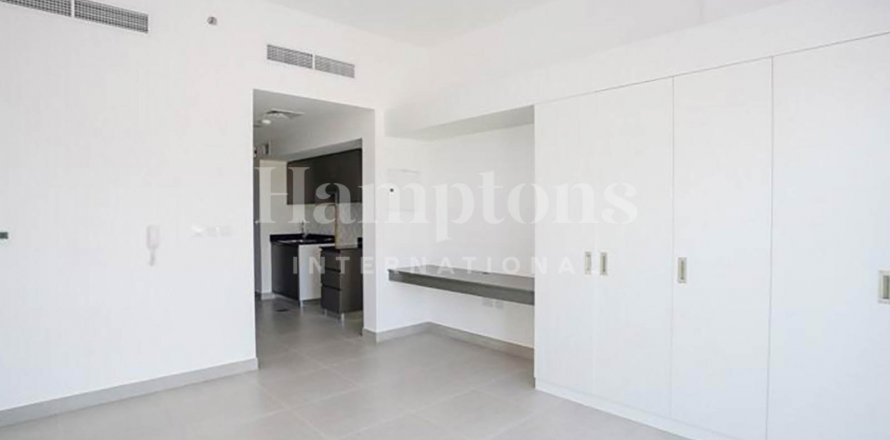 Apartment in Al Barsha, Dubai, UAE 1 room, 43.3857 sq.m. № 589087