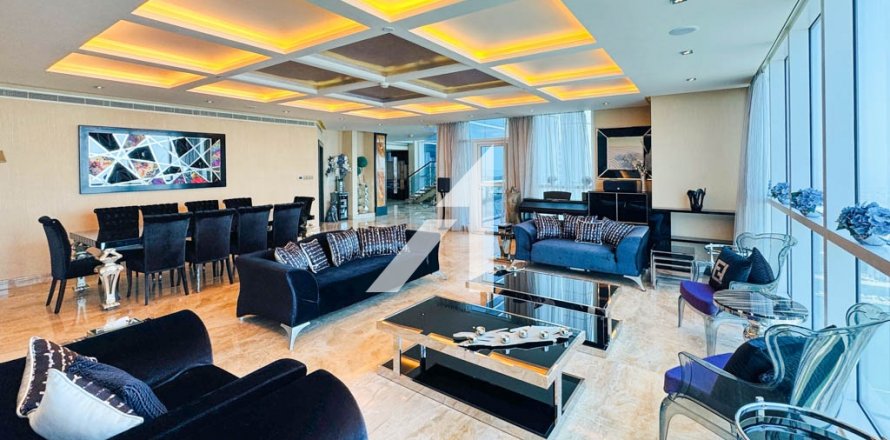 Penthouse in Dubai, UAE 4 bedrooms, 524.4 sq.m. № 632249