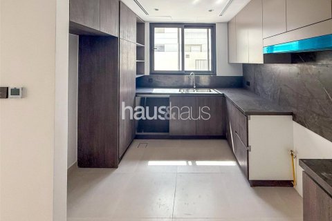 Vila v Tilal Al Ghaf, Dubai, SAE 4 ložnice, 317 m² Č.: 625736 - fotografie 6