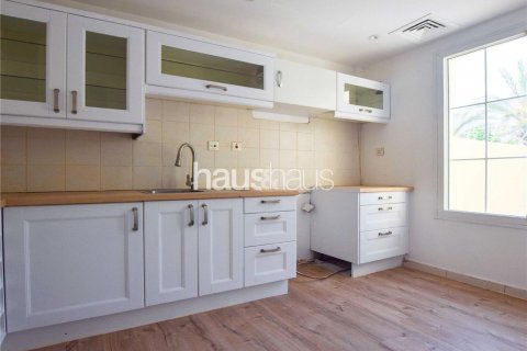 Vila v The Springs, Dubai, SAE 2 ložnice, 167 m² Č.: 625579 - fotografie 13