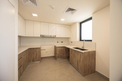 Townhouse on the Yas Island, Abu Dhabi, UAE 3 bedrooms, 172 sq.m. № 615462 - photo 11