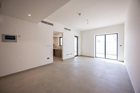 Townhouse on the Yas Island, Abu Dhabi, UAE 3 bedrooms, 172 sq.m. № 615462 - photo 10