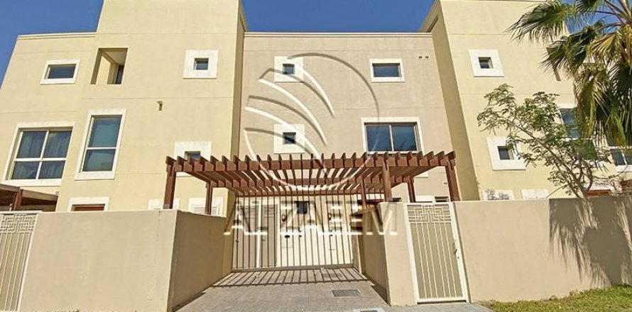 Řadový dům v Al Raha Gardens, Abu Dhabi, SAE 3 ložnice, 201 m² Č.: 615461