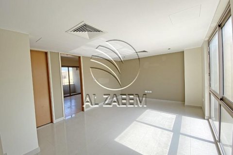 Řadový dům v Al Raha Gardens, Abu Dhabi, SAE 3 ložnice, 201 m² Č.: 615461 - fotografie 5