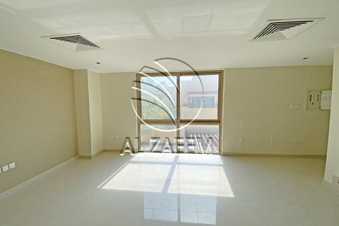 Řadový dům v Al Raha Gardens, Abu Dhabi, SAE 3 ložnice, 201 m² Č.: 615461 - fotografie 7