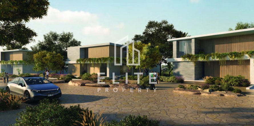 Villa in Dubai, UAE 5 bedrooms № 623486