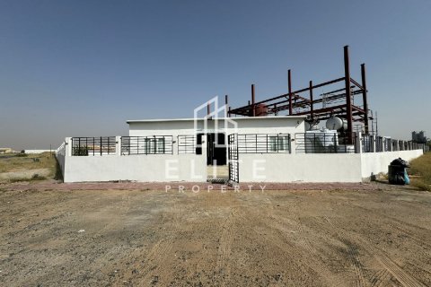 Factory in Sharjah, UAE 6503 sq.m. № 623535 - photo 16
