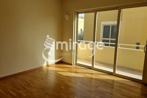 Shtëpi në qytet në Al Raha Gardens, Abu Dhabi, Emiratet e Bashkuara Arabe 3 dhoma gjumi, 201 m2. № 550660 - Foto 4