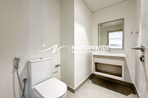 Vilë në Abu Dhabi, Emiratet e Bashkuara Arabe 5 dhoma gjumi, 360 m2. № 603828 - Foto 17