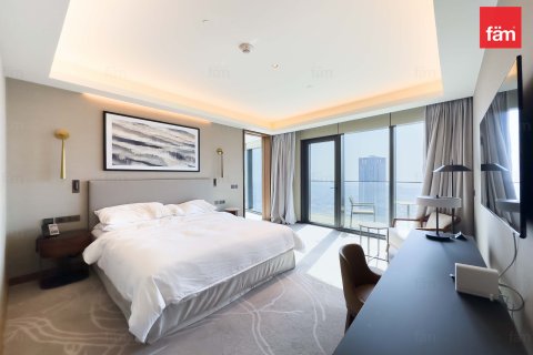 Penthouse in Dubai, UAE 5 bedrooms, 571.4 sq.m. № 621869 - photo 14