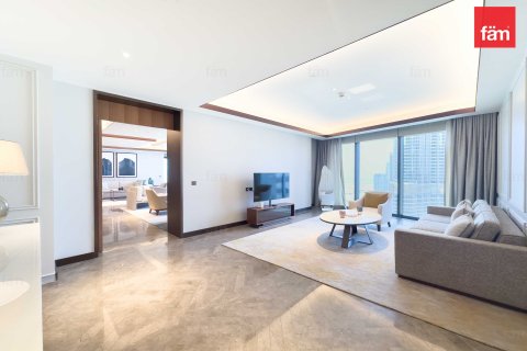 Penthouse in Dubai, UAE 5 bedrooms, 571.4 sq.m. № 621869 - photo 6