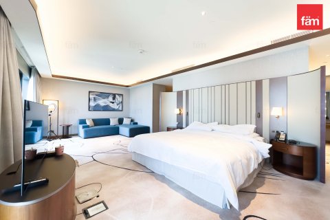 Penthouse in Dubai, UAE 5 bedrooms, 571.4 sq.m. № 621869 - photo 22