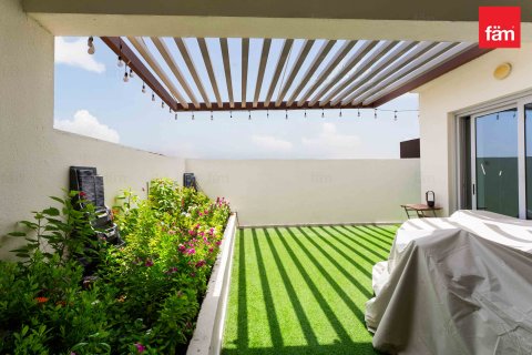 Byt v Al Furjan, Dubai, SAE 2 ložnice, 215.1 m² Č.: 621345 - fotografie 21