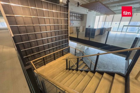 Zyrë në Business Bay, Dubai, Emiratet e Bashkuara Arabe 1813.1 m2. № 621340 - Foto 4
