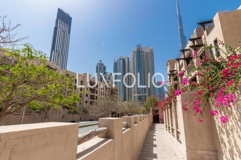 Apartament në Old Town, Dubai, Emiratet e Bashkuara Arabe 1 dhomë gjumi, 90 m2. № 627256 - Foto 15