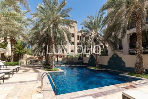Apartament në Old Town, Dubai, Emiratet e Bashkuara Arabe 1 dhomë gjumi, 90 m2. № 627256 - Foto 16