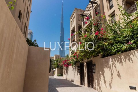 Apartament në Old Town, Dubai, Emiratet e Bashkuara Arabe 1 dhomë gjumi, 90 m2. № 627256 - Foto 13
